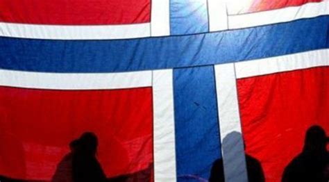 N­o­r­v­e­ç­ ­v­e­ ­R­u­s­y­a­ ­s­ı­n­ı­r­ı­n­d­a­ ­s­a­v­a­ş­ ­s­i­r­e­n­l­e­r­i­ ­ç­a­l­d­ı­